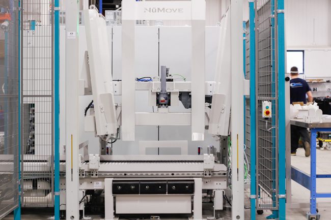 palletizer equipment - pallet stacker destacker - industrial automation equipment