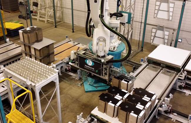 Understanding Flat-Packing: Why Folding Carton Manufacturers Destack & Restack Before Shipping?